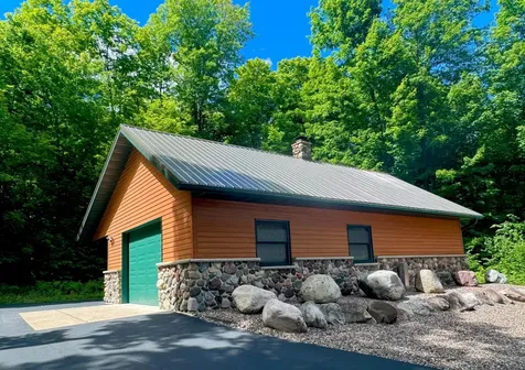 W1006 Neuwirth Road Gleason WI 54435