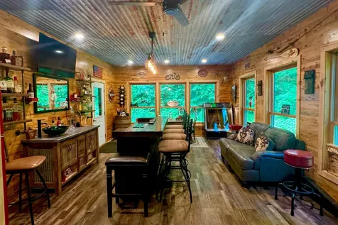 W1006 Neuwirth Road Gleason WI 54435