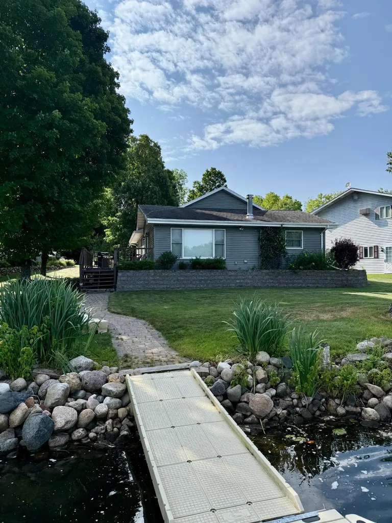 635 Arbutus Point Lane Pickerel WI 54465