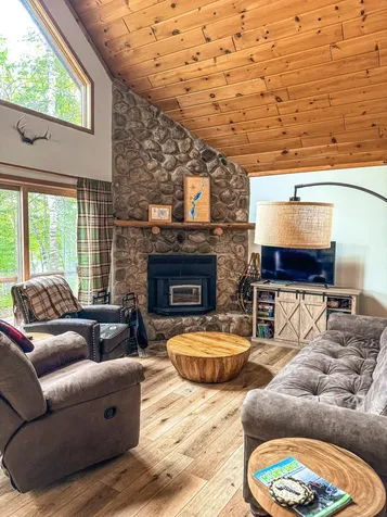 13706 Songbird Trail Winchester WI 54557