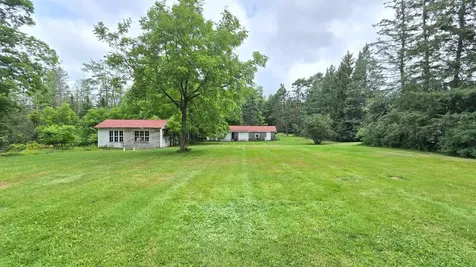 W9642 North Avenue Antigo WI 54409
