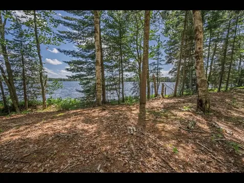 142-144 Kindling Point Eagle River WI 54521