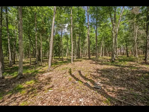 142-144 Kindling Point Eagle River WI 54521