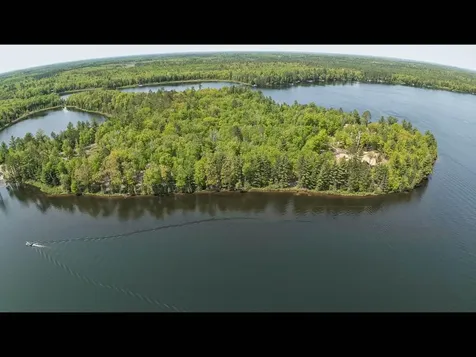 142-144 Kindling Point Eagle River WI 54521