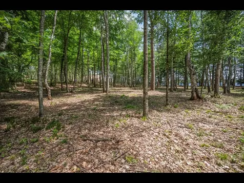 142-144 Kindling Point Eagle River WI 54521