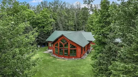 10853 Cth B Presque Isle WI 54557