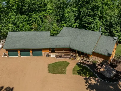 W11328 Northwoods Lane Elcho WI 54428