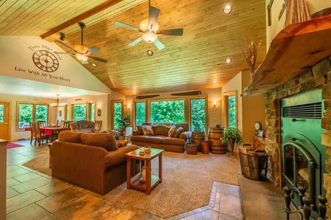 W11328 Northwoods Lane Elcho WI 54428