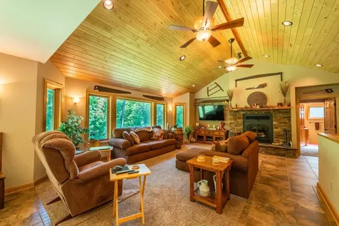 W11328 Northwoods Lane Elcho WI 54428