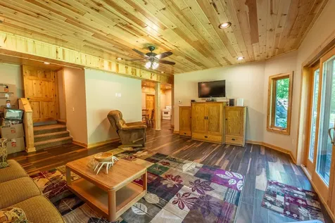 W11328 Northwoods Lane Elcho WI 54428