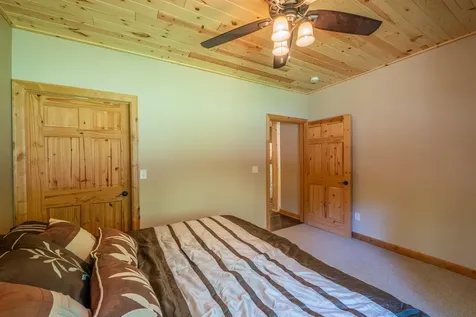 W11328 Northwoods Lane Elcho WI 54428
