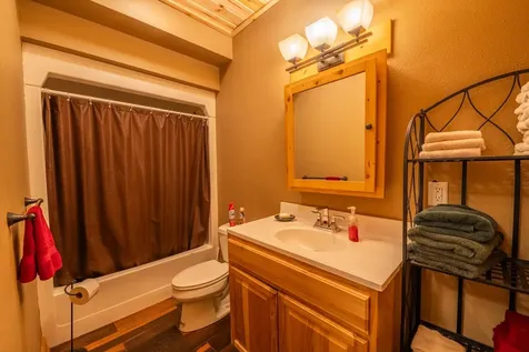 W11328 Northwoods Lane Elcho WI 54428