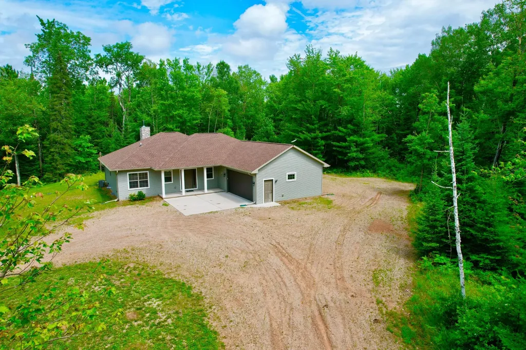 W7239 Kodiak Drive Pembine WI 54156