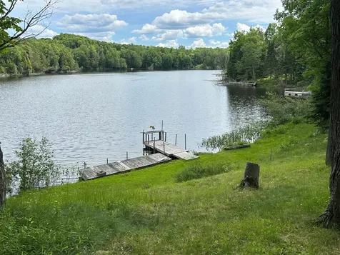 13797 Stateline Lake Road Marenisco MI 49947