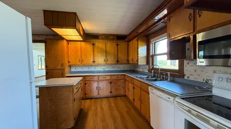 E4446 Orchard Road Ironwood MI 49938
