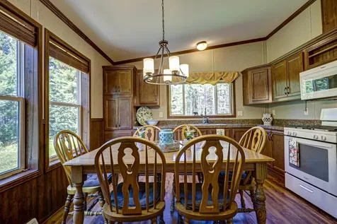 W8819 Eveland's Way Elcho WI 54428