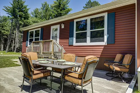 W8819 Eveland's Way Elcho WI 54428