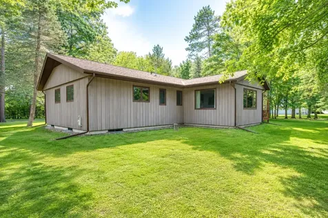185 Forest Creek Woodruff WI 54568