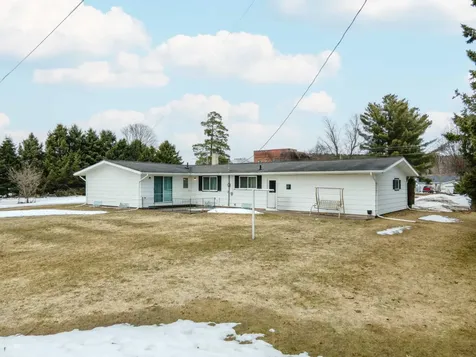 4 19th Street Caspian MI 49915