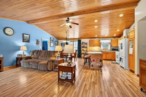 8305 Green Bass Creek Eagle River WI 54521