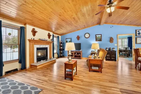 8305 Green Bass Creek Eagle River WI 54521