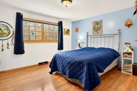 8305 Green Bass Creek Eagle River WI 54521