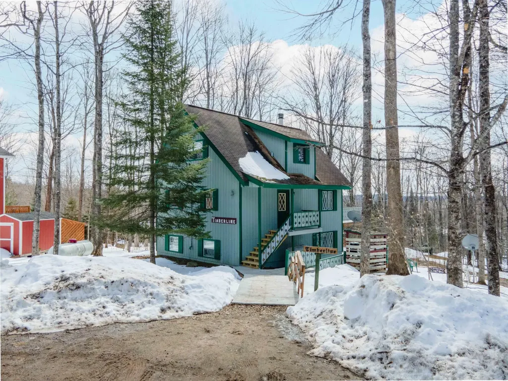 111 Little Deer Road Iron River MI 49935