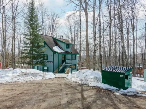 111 Little Deer Road Iron River MI 49935