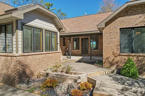 6621 Eaglesham Road Three Lakes WI 54562
