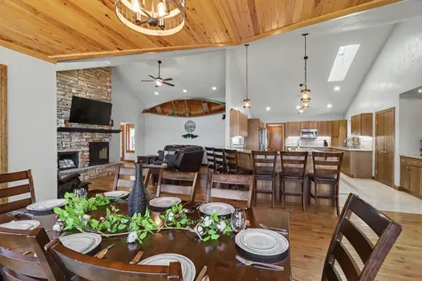 6621 Eaglesham Road Three Lakes WI 54562