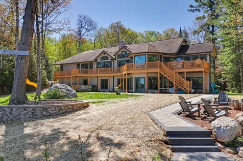 6621 Eaglesham Road Three Lakes WI 54562
