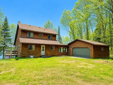3869 Maplewood Road Watersmeet MI 49969