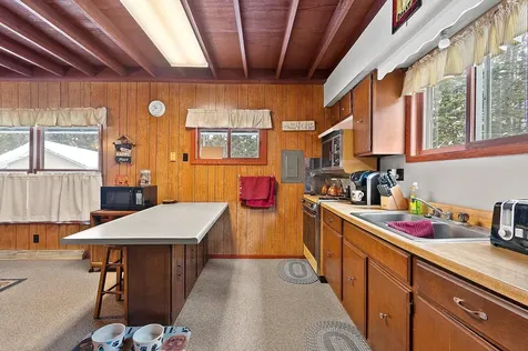 17311 Presbyterian Road Townsend WI 54175