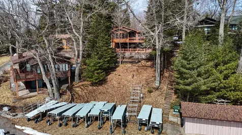 7329 Dolhun Drive Lake Tomahawk WI 54539