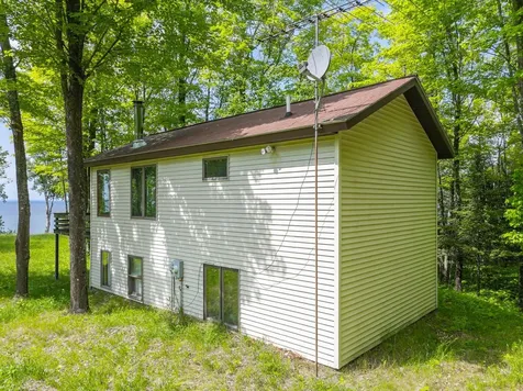 E266 Lake Road E Ironwood MI 49938