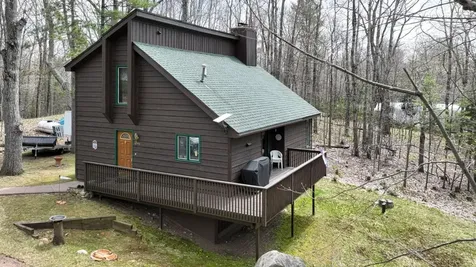 10041 Cedar Falls Road Hazelhurst WI 54531
