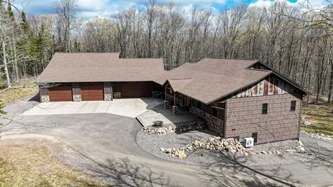 7010 Hiawatha Lake Road Manitowish Waters WI 54545