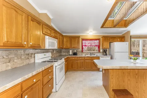 9803 Clearview Court Hazelhurst WI 54531