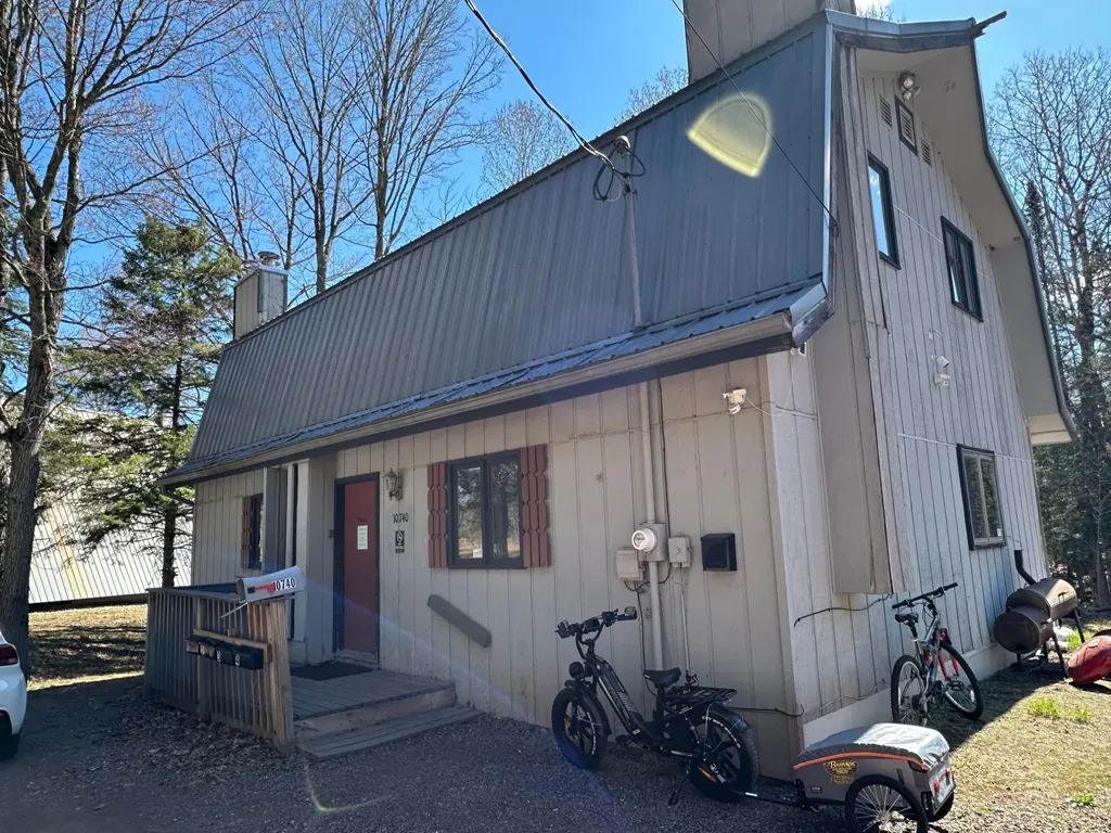 N10740 Cannonball Court Bessemer MI 49911