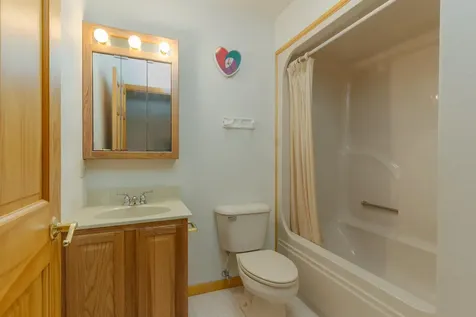 417 Washington Avenue Iron River MI 49935