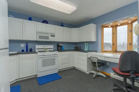 417 Washington Avenue Iron River MI 49935