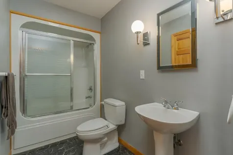 417 Washington Avenue Iron River MI 49935