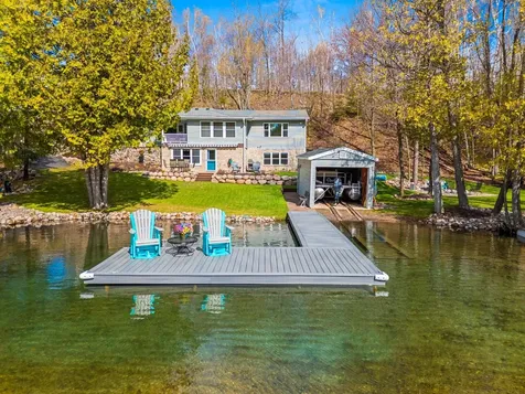 16164 Bucks Point Lane Mountain WI 54149