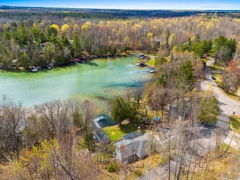 16164 Bucks Point Lane Mountain WI 54149