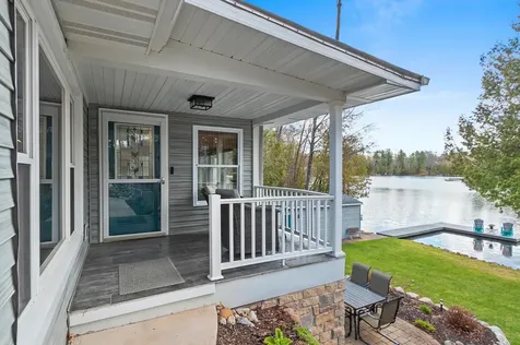 16164 Bucks Point Lane Mountain WI 54149