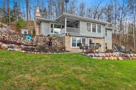 16164 Bucks Point Lane Mountain WI 54149