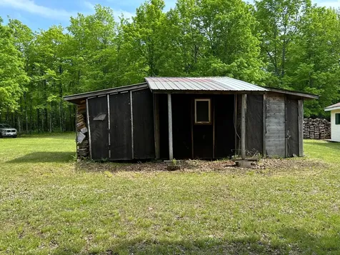 Off Camp 6 Road Ironwood MI 49938