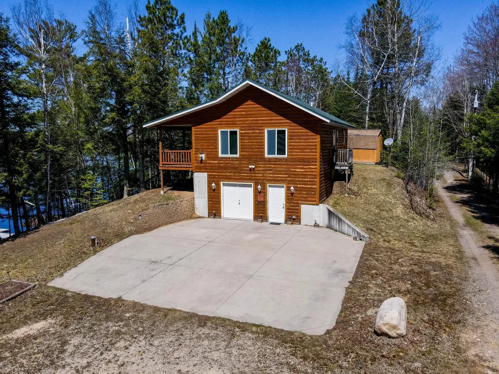 4916 Nicolet Road Newald WI 54511
