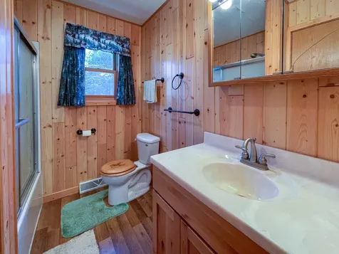 4916 Nicolet Road Newald WI 54511