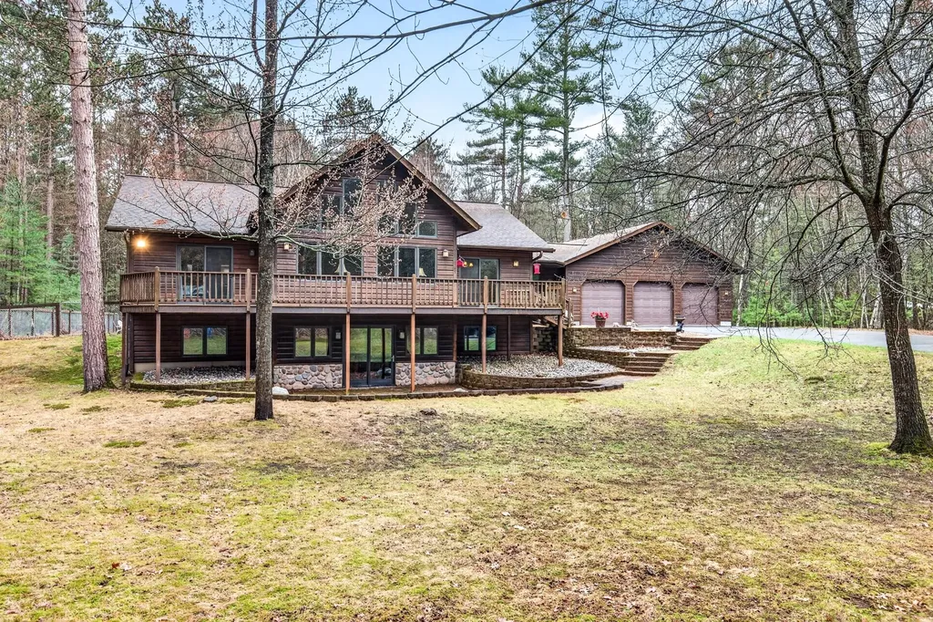 9026 Rapps Road Woodruff WI 54568
